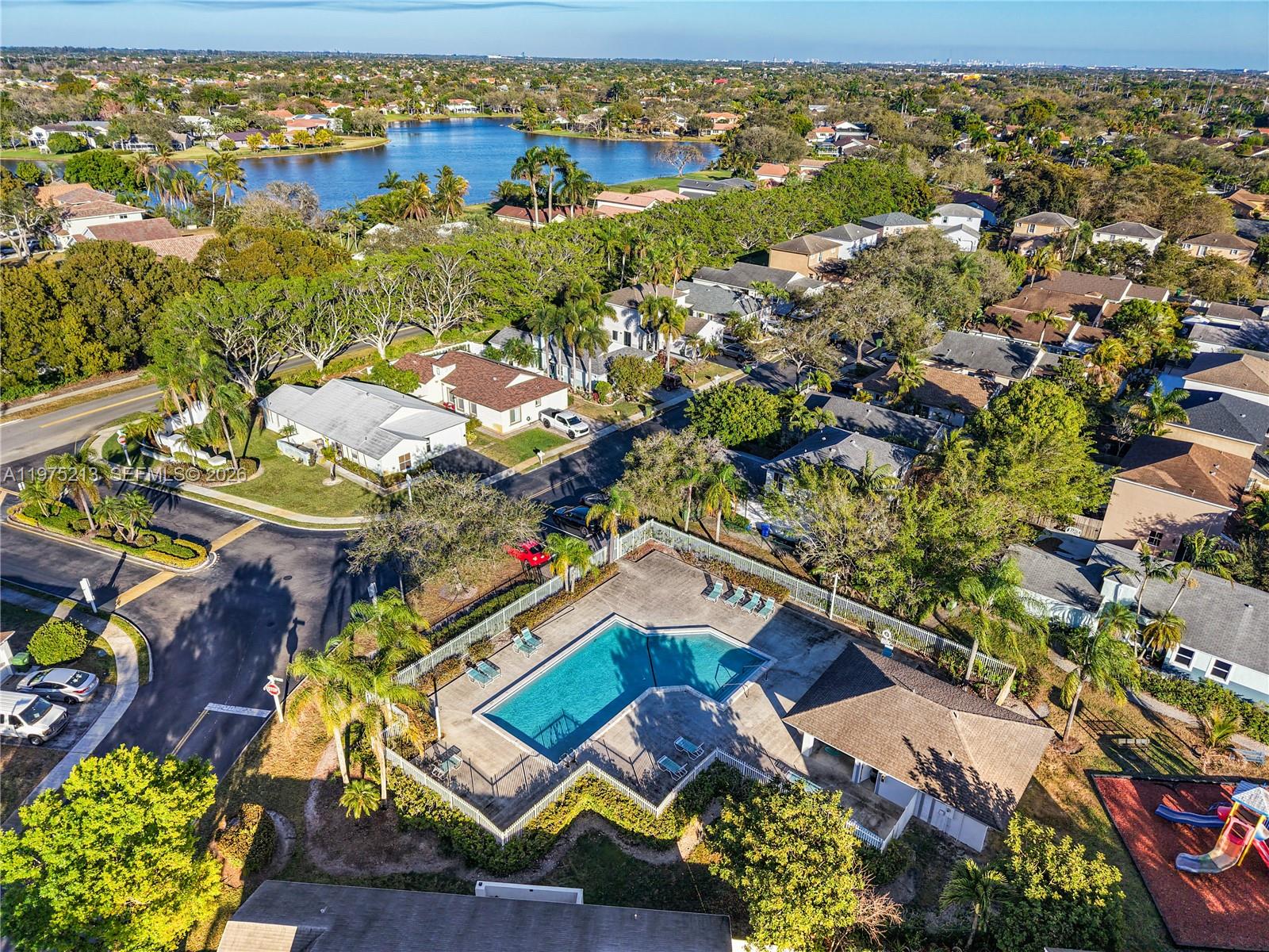 CHAPEL TRAIL REPLAT - Residential