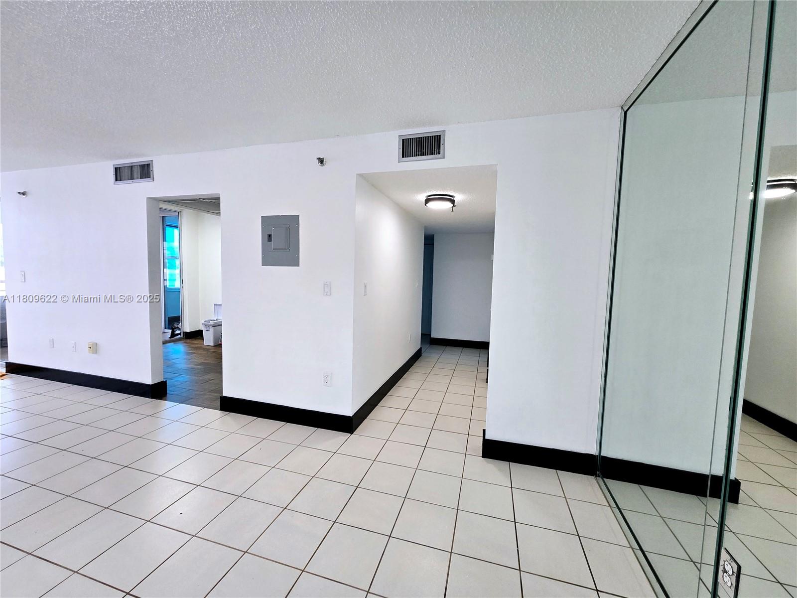 GREYNOLDS PARK CLUB CONDO - Residential