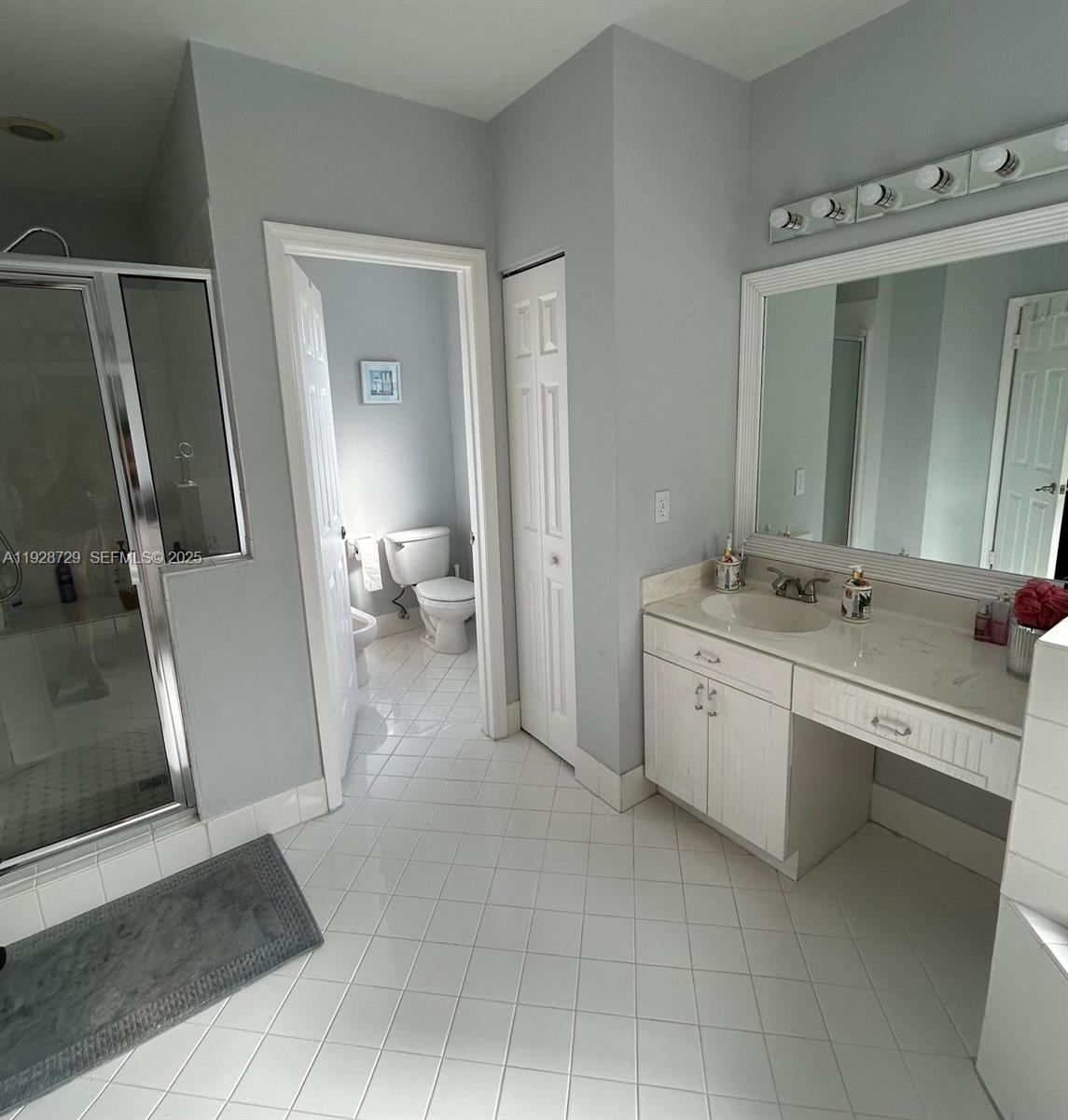 DORAL ISLES CAYMAN - Residential