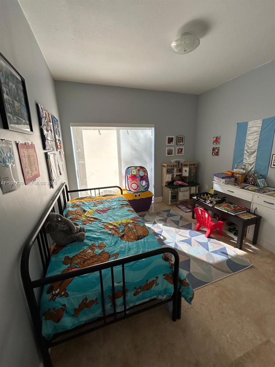 DORAL ISLES CAYMAN - Residential