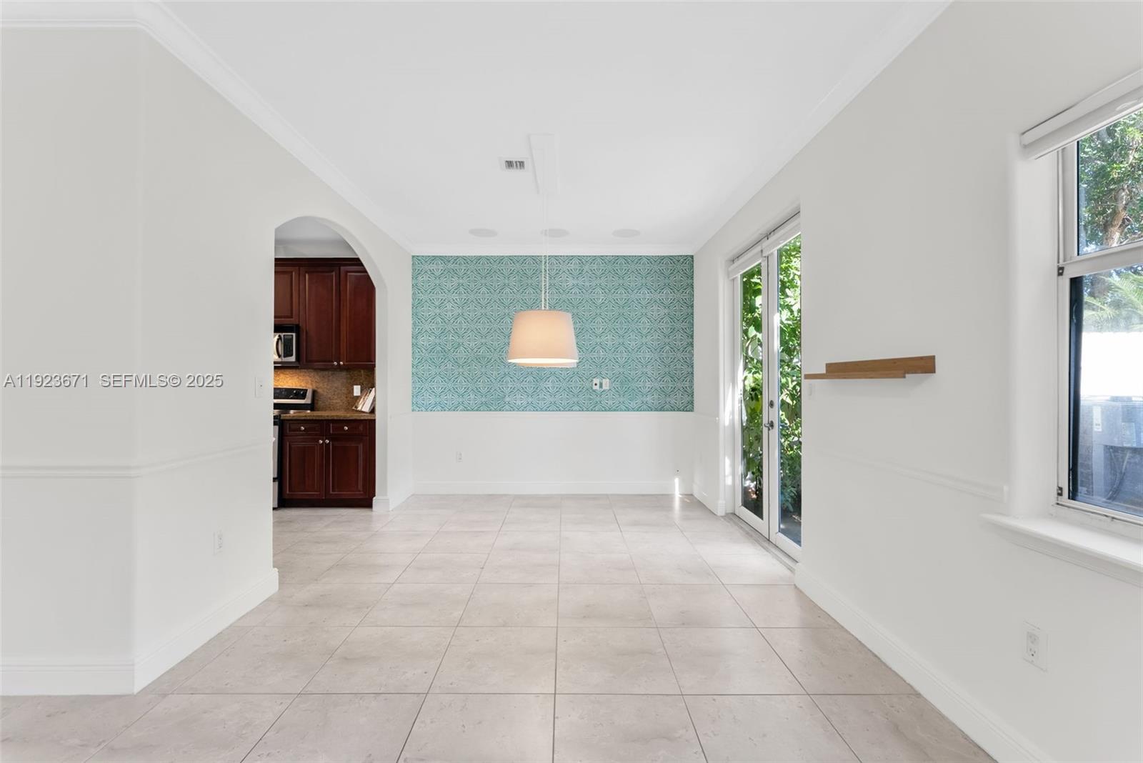 TUSCANY ESTATES AND VILLA - Residential Lease