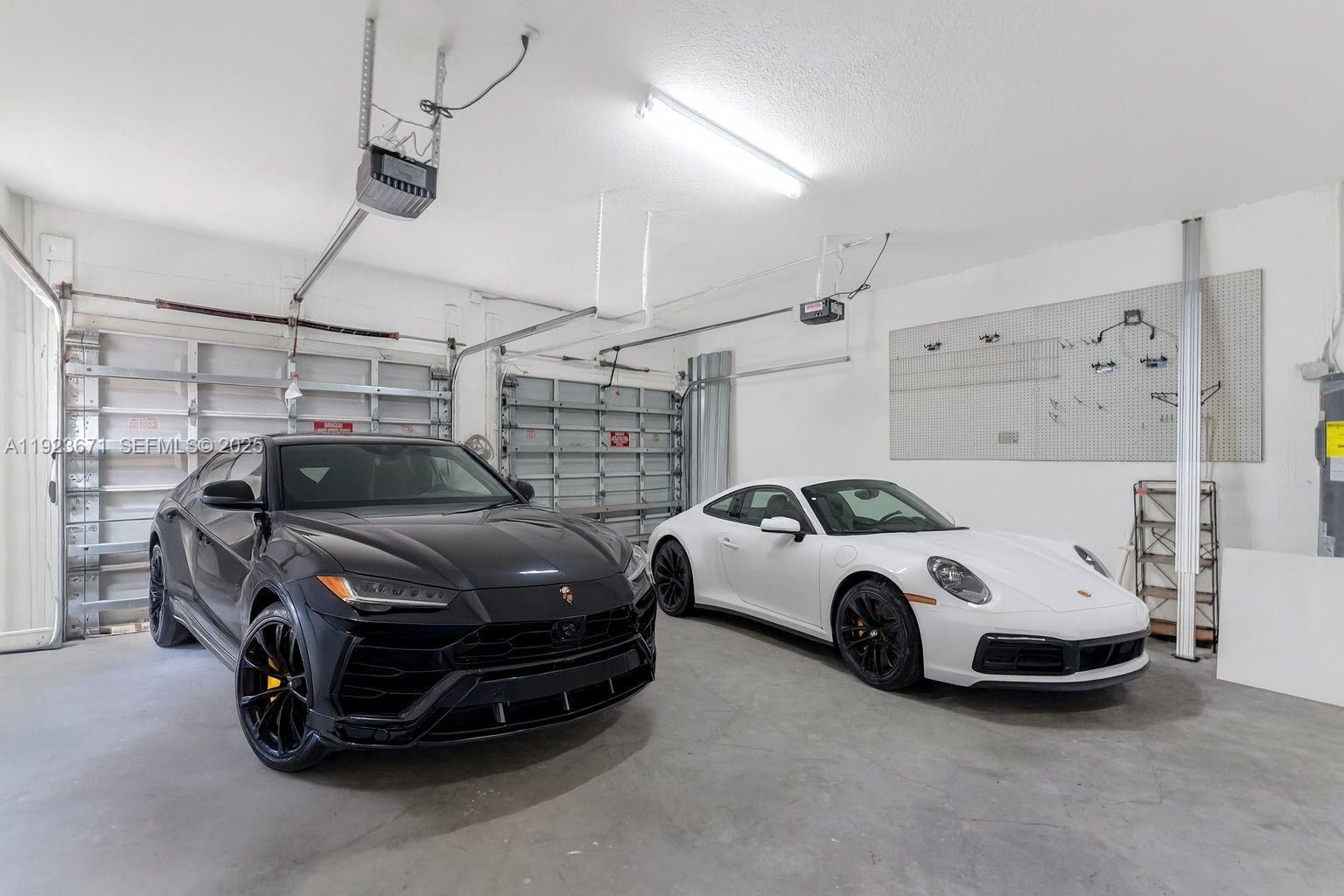 TUSCANY ESTATES AND VILLA - Residential Lease