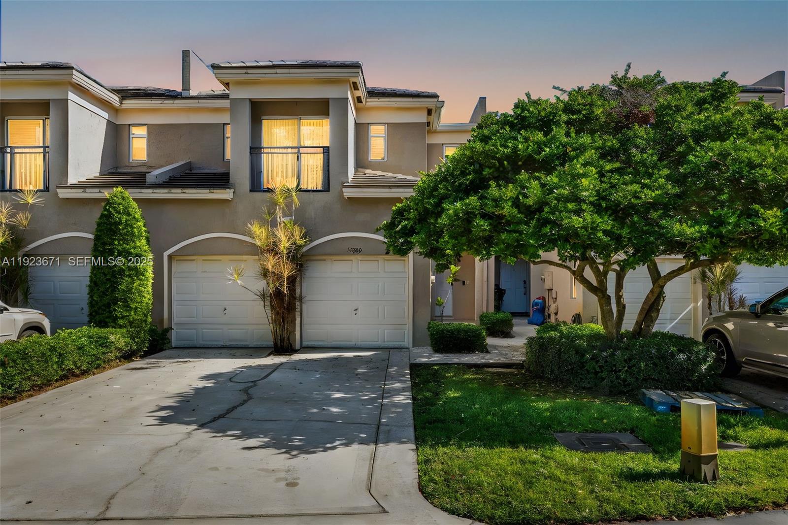 TUSCANY ESTATES AND VILLA - Residential Lease