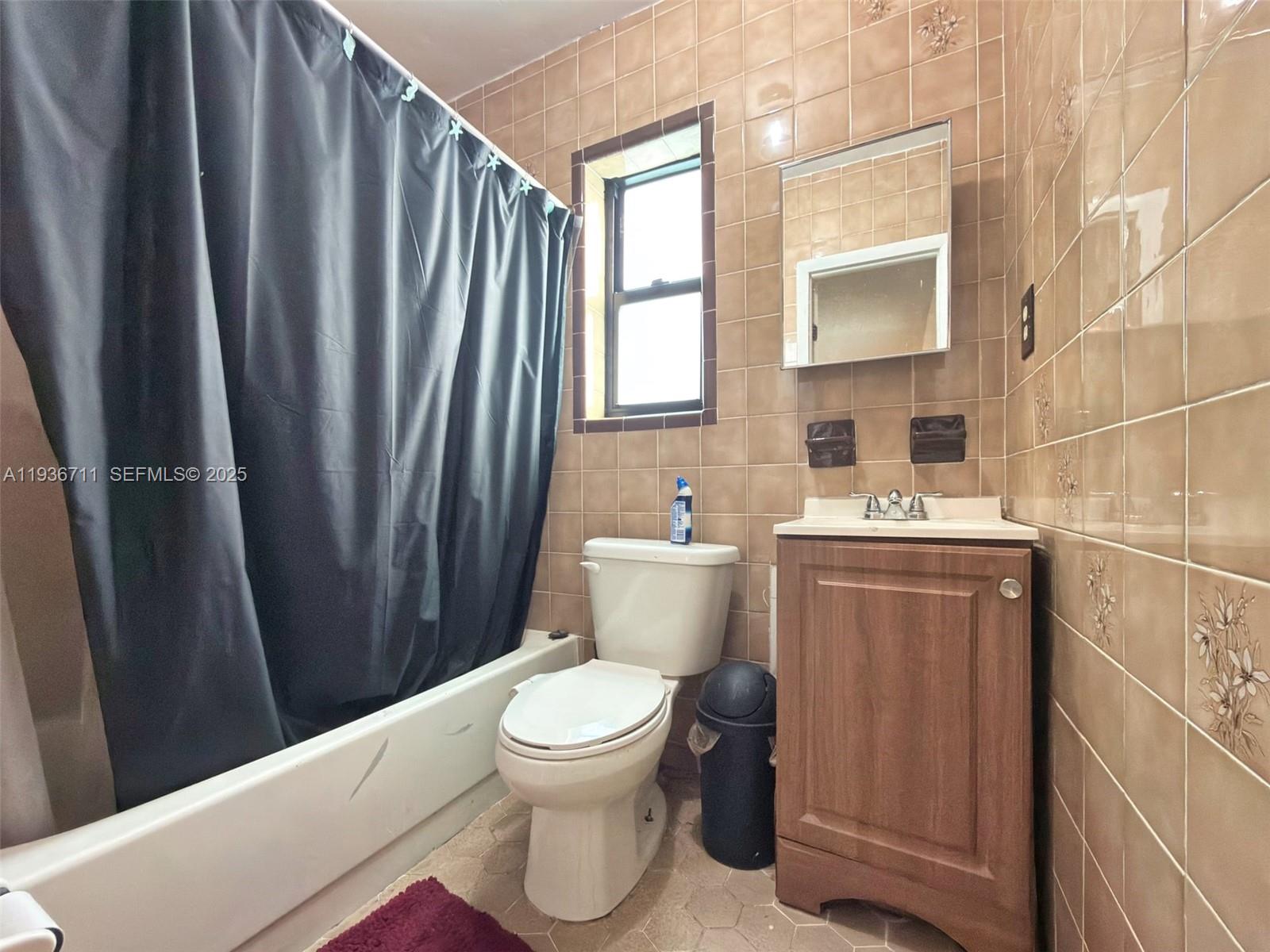 TWELFTH ST MANORS - Residential