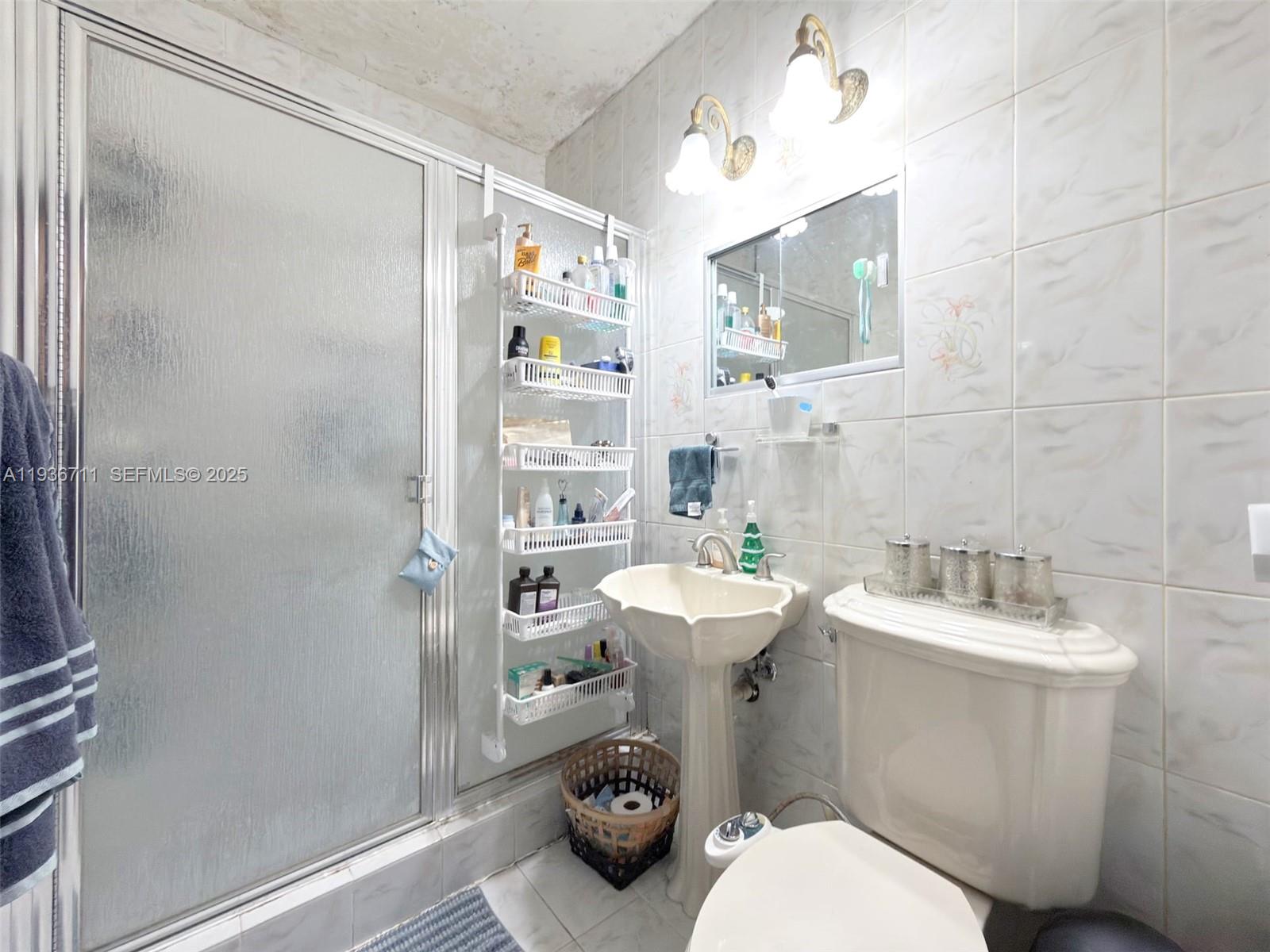 TWELFTH ST MANORS - Residential