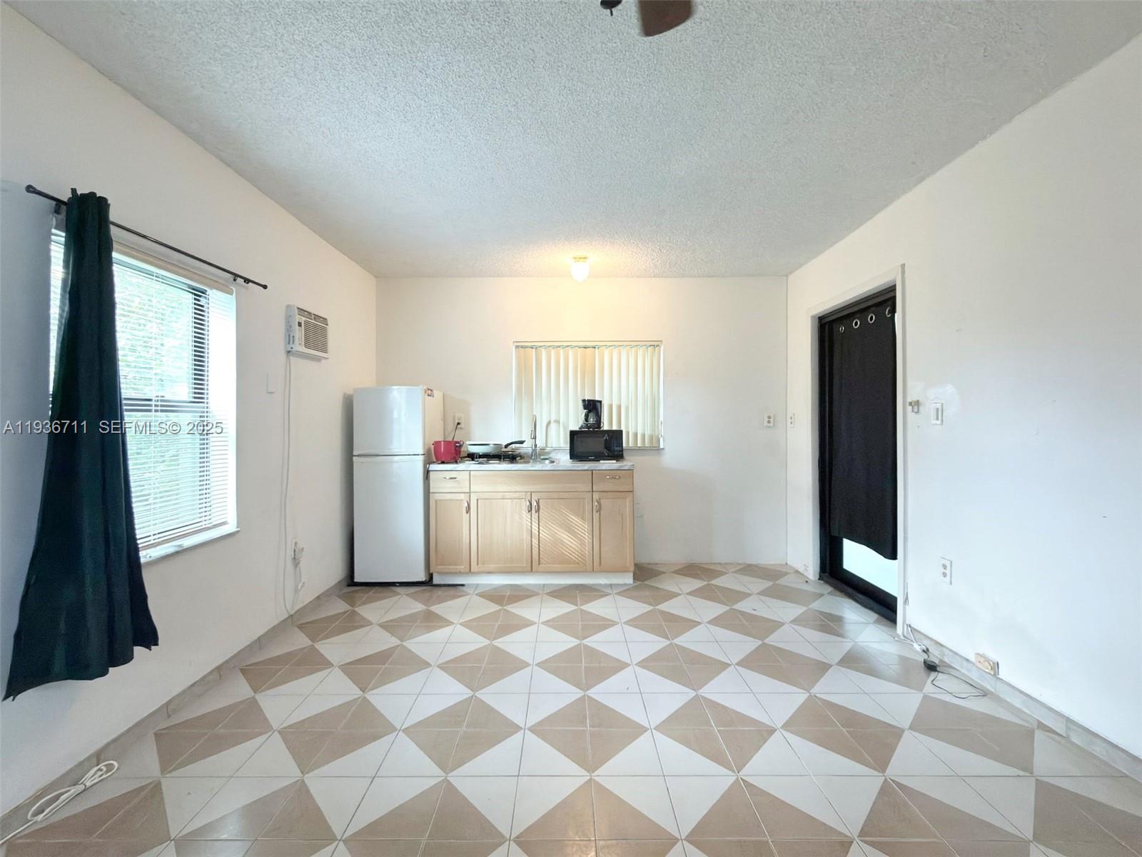 TWELFTH ST MANORS - Residential