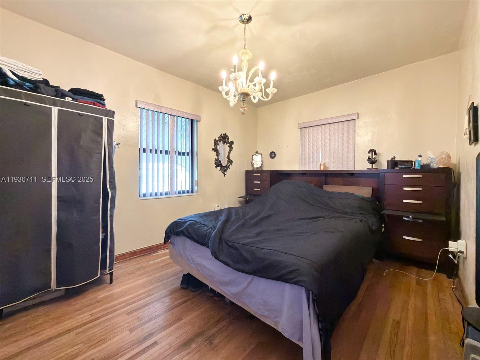 TWELFTH ST MANORS - Residential