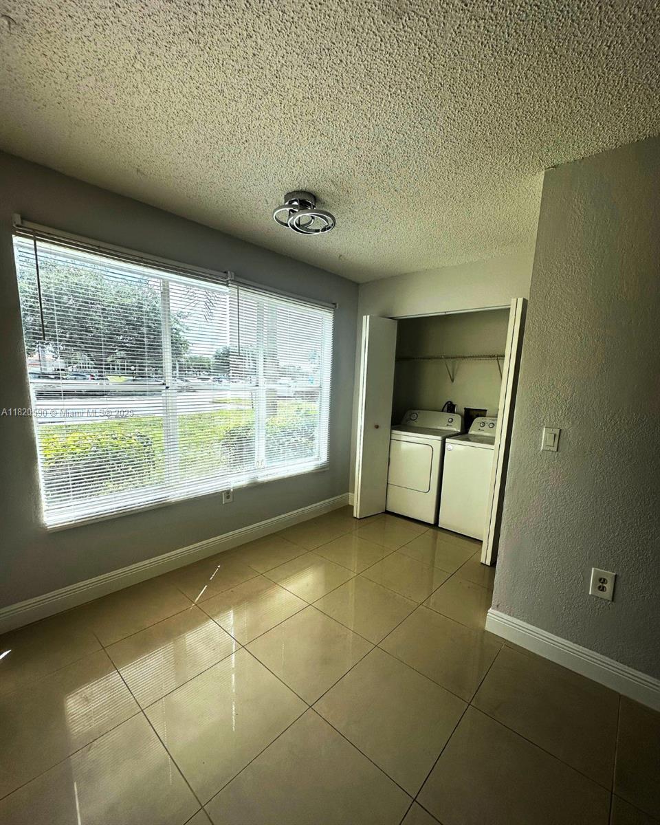 ISLES AT LAGO MAR CONDO - Residential