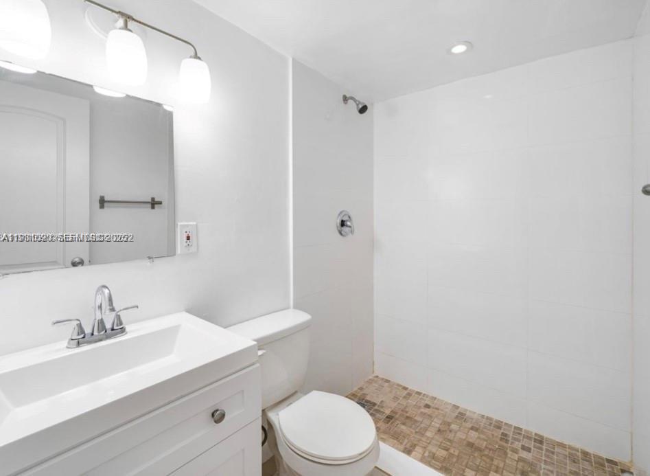 TORRIMAR SUB - Residential Lease