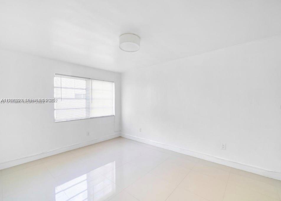 TORRIMAR SUB - Residential Lease