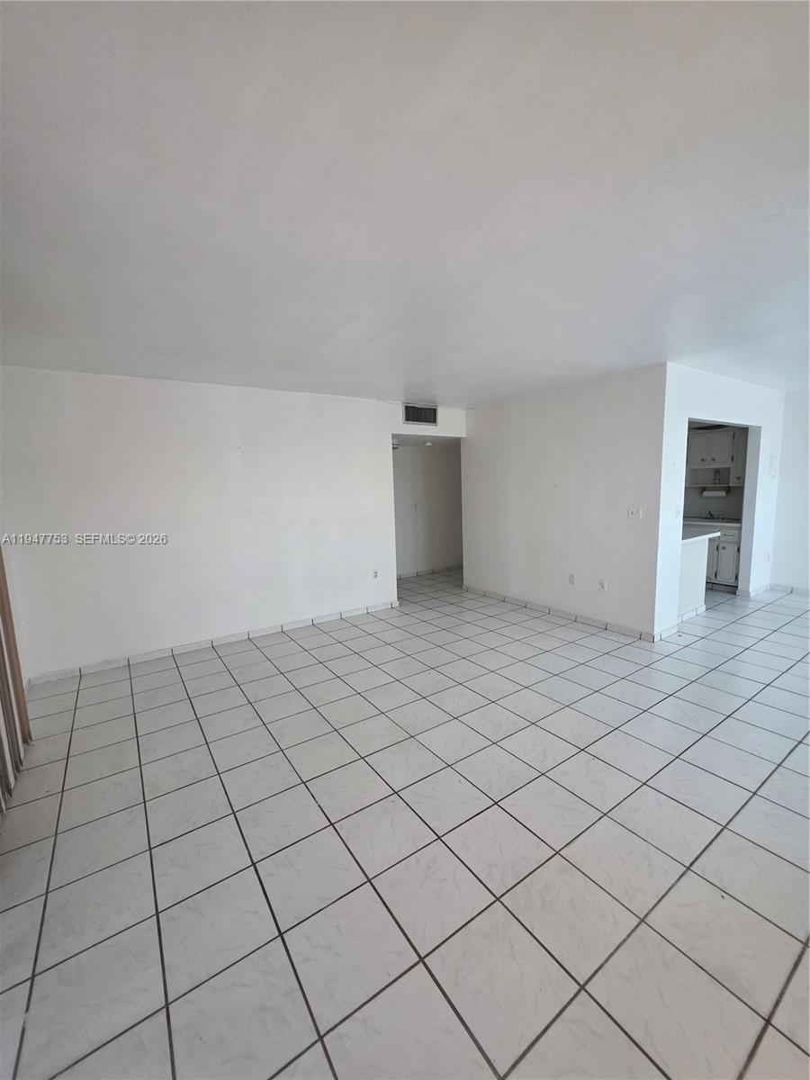 BYRON TOWERS CONDO - Residential