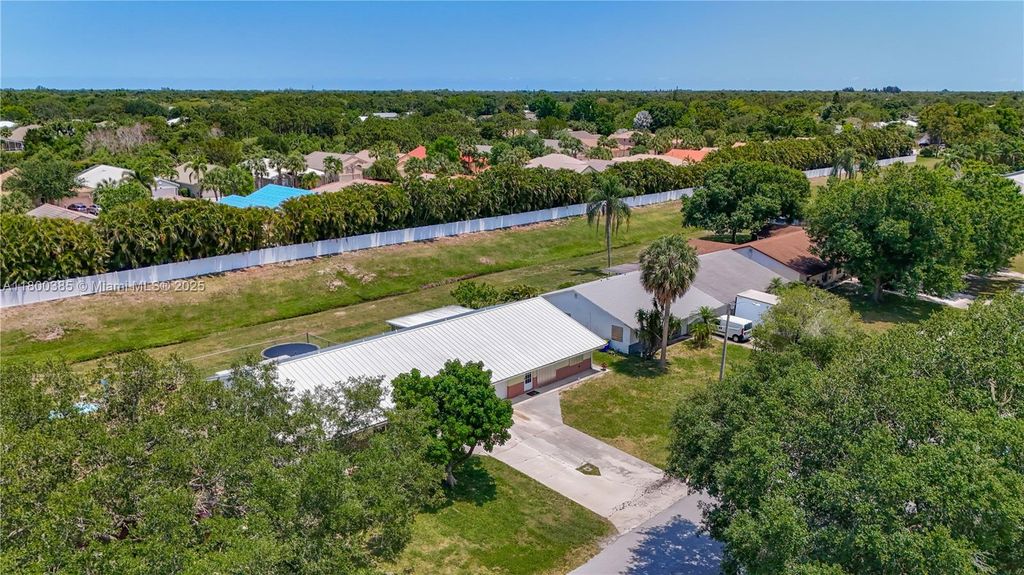 Photo of 4291 SE Geneva Dr, Stuart, FL 34997 (MLS # A11800385)