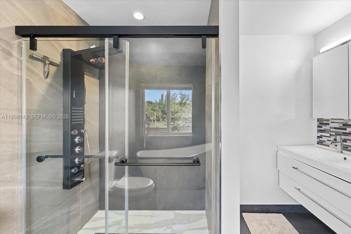 TREASURE COVE - Residential