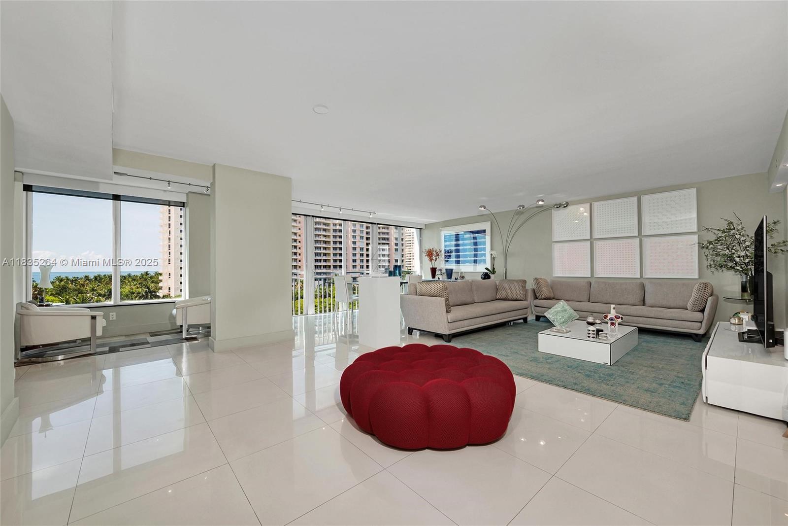 607 Ocean Dr 8K