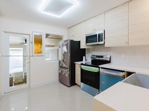SUNKIST GROVE - Residential