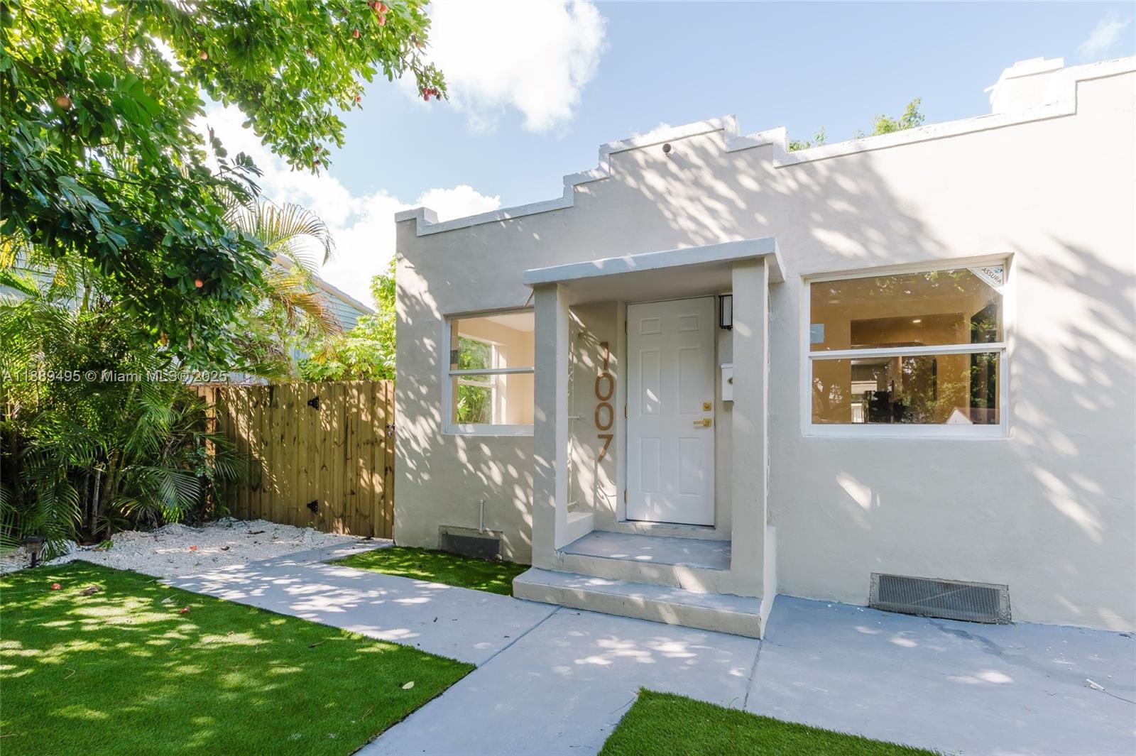 SUNKIST GROVE - Residential