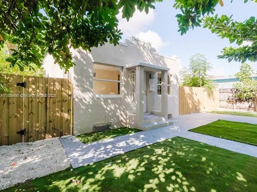 SUNKIST GROVE - Residential
