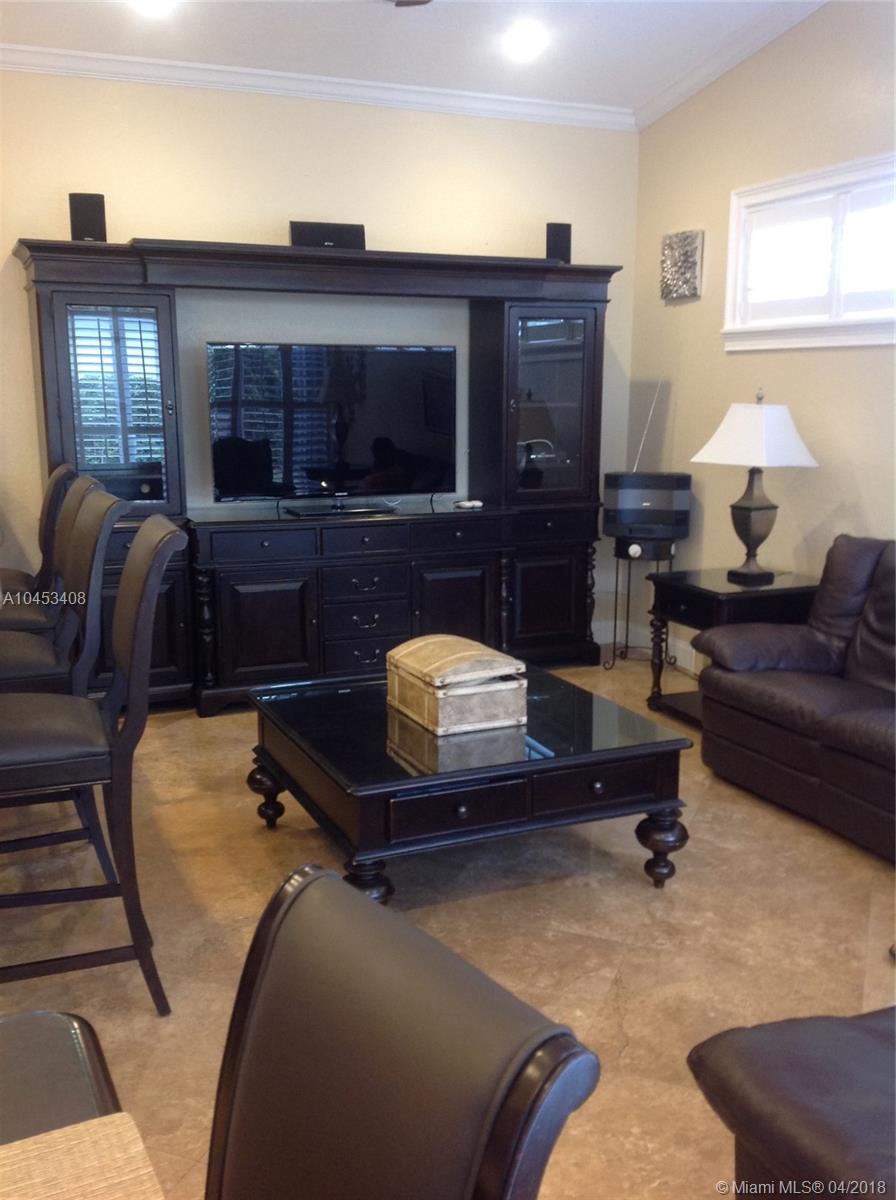 SUNFLOWER AT THE HAMMOCKS - Residential