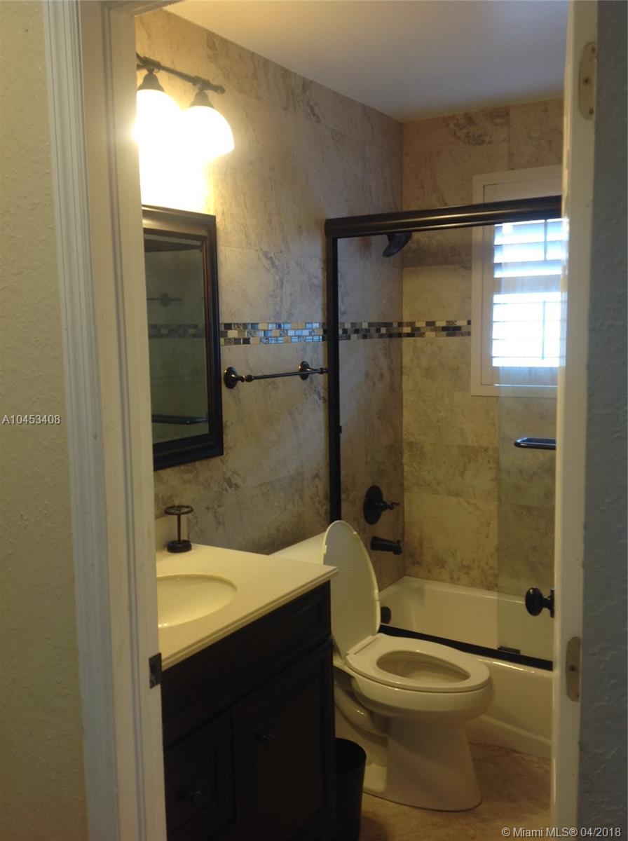 SUNFLOWER AT THE HAMMOCKS - Residential