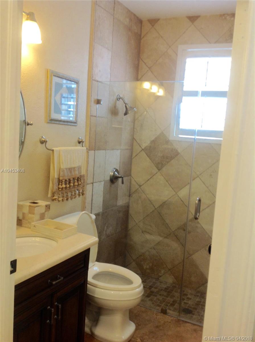 SUNFLOWER AT THE HAMMOCKS - Residential