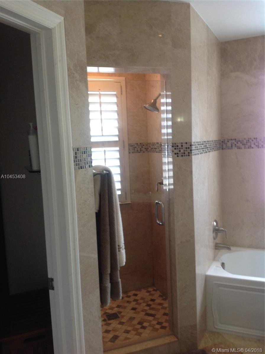 SUNFLOWER AT THE HAMMOCKS - Residential