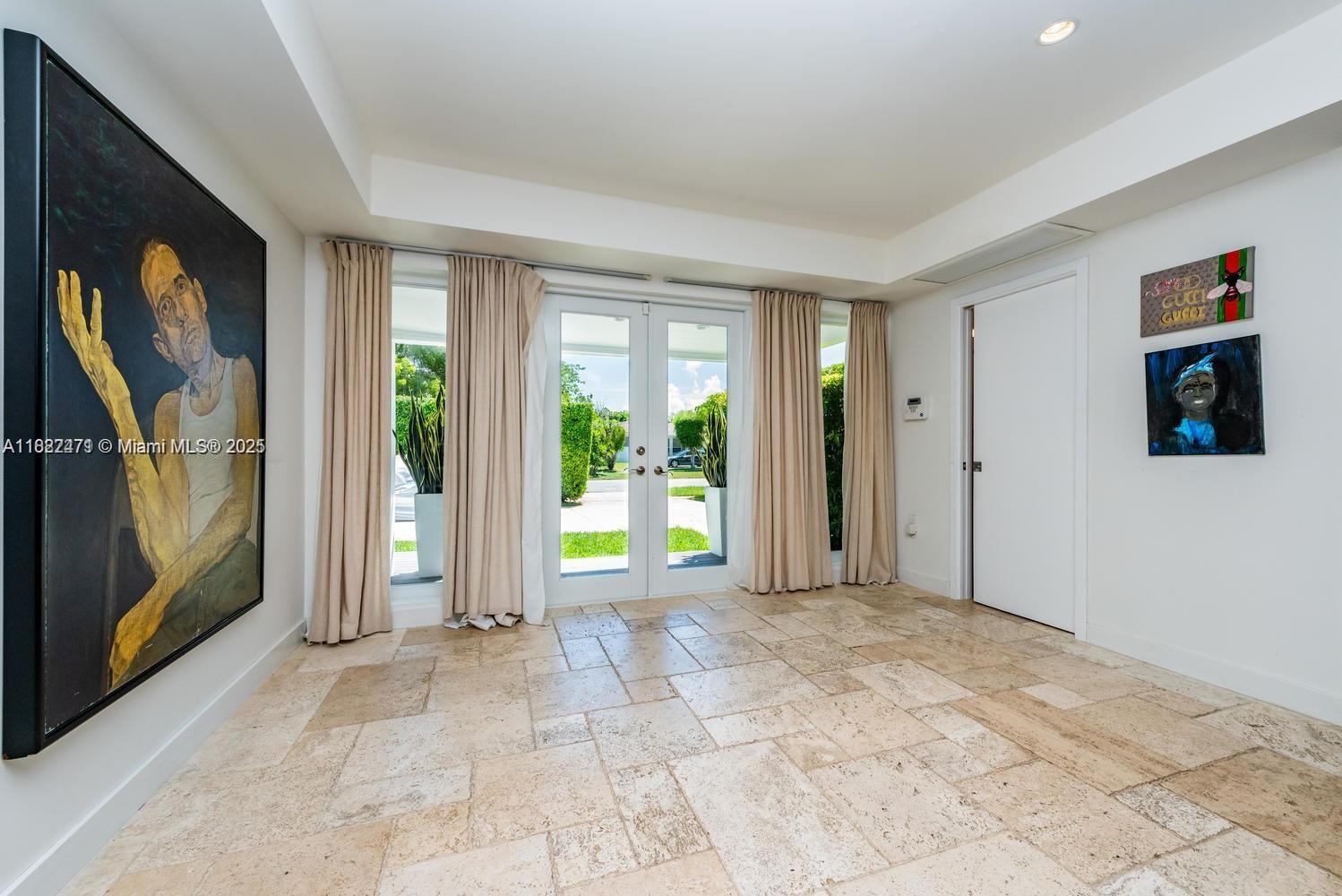 LAKE VIEW SUB - Residential Lease