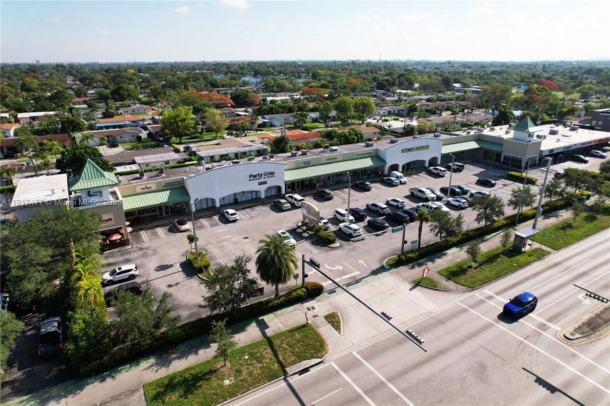 Brand new, beautifully built out medical center ready for a new tenant. Located next door to Party Cake bakery.  unbranded 360 walkthrough included in the listing.