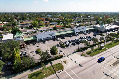 9447 SW 56th St 9447-49 Miami FL 33165