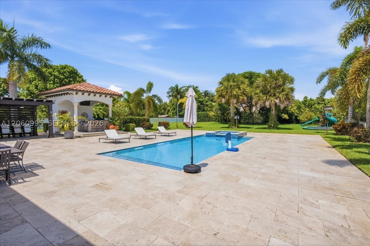 331 SW 124th Ave, Miami FL 33184