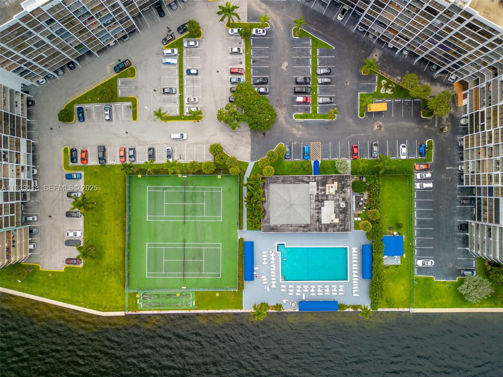 TOWERS OF OCEANVIEW SOUTH - Residential