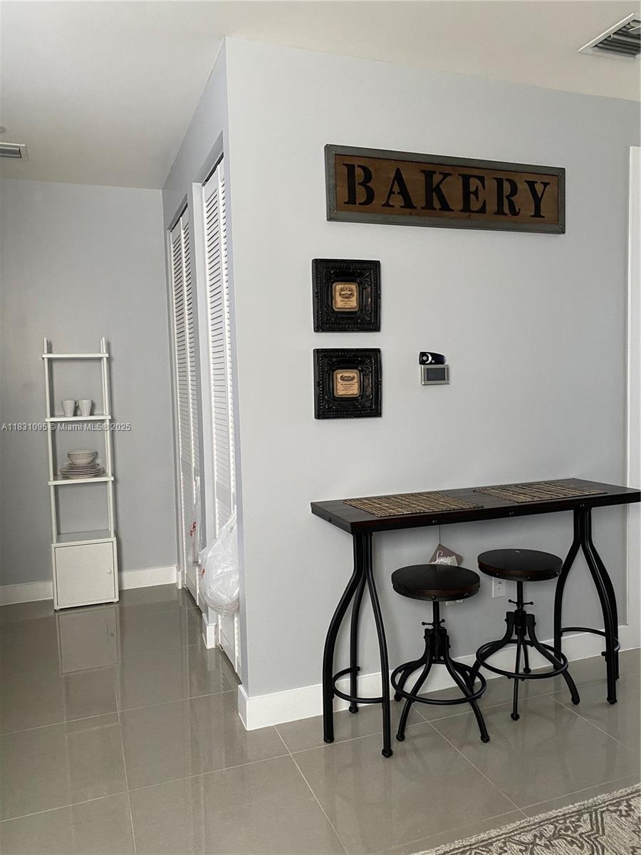 10424 NW 63rd Ter 01