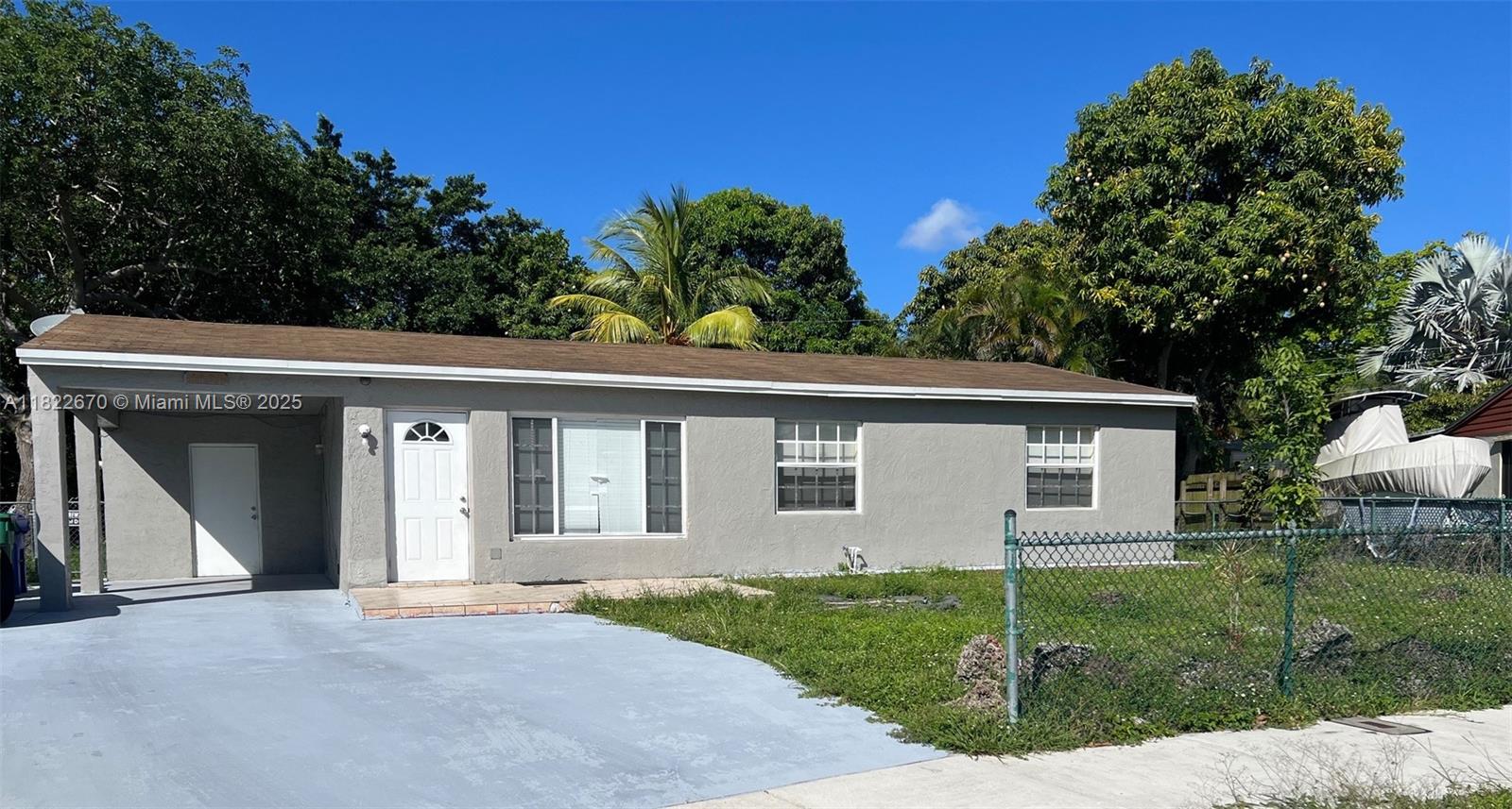 Property for Sale at 4401 Sw 24th St, Fort Lauderdale, Broward County, Florida - Bedrooms: 3 
Bathrooms: 2  - $499,975