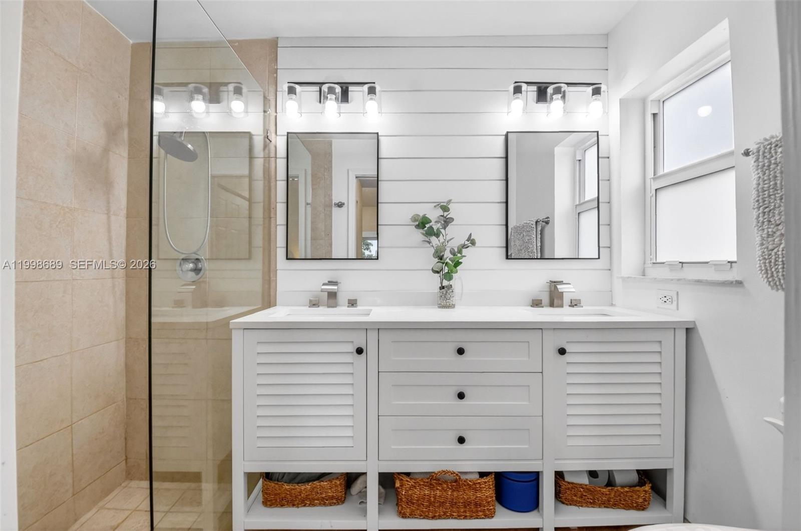 SUN VALLEY PUD 1 - Residential Lease