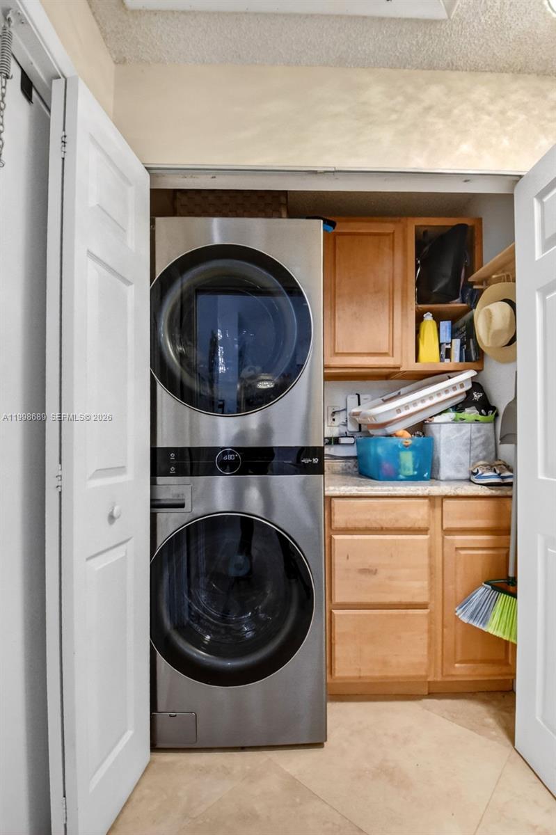 SUN VALLEY PUD 1 - Residential Lease