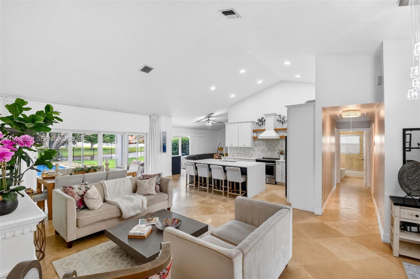 SUN VALLEY PUD 1 - Residential Lease