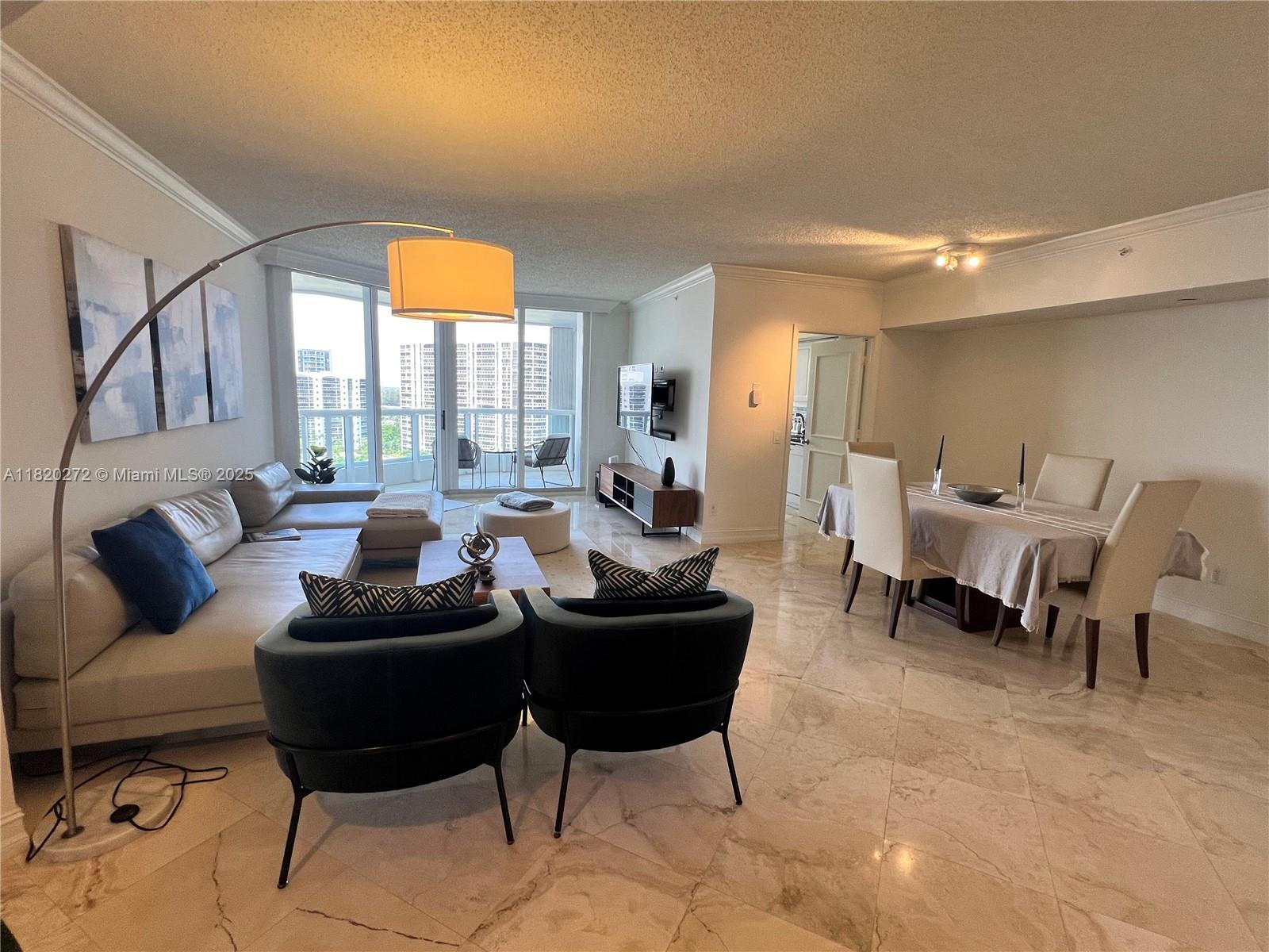 21055 Nw Yacht Club Dr 1505, Aventura, Miami-Dade County, Florida - 3 Bedrooms  
2 Bathrooms - 