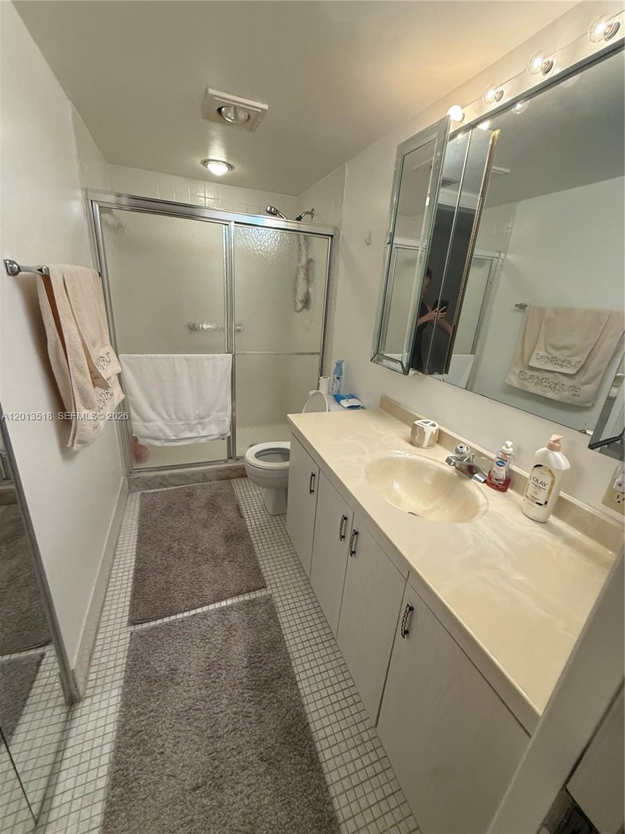 MARTINIQUE VILLAGE II D C - Residential Lease