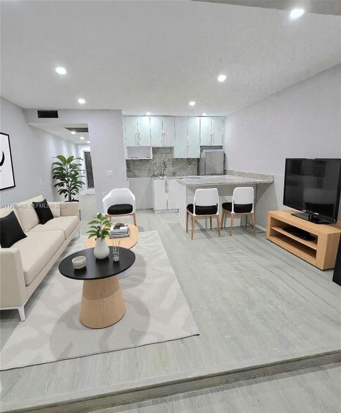 1106 Bahama Bnd D1 Coconut Creek FL 33066