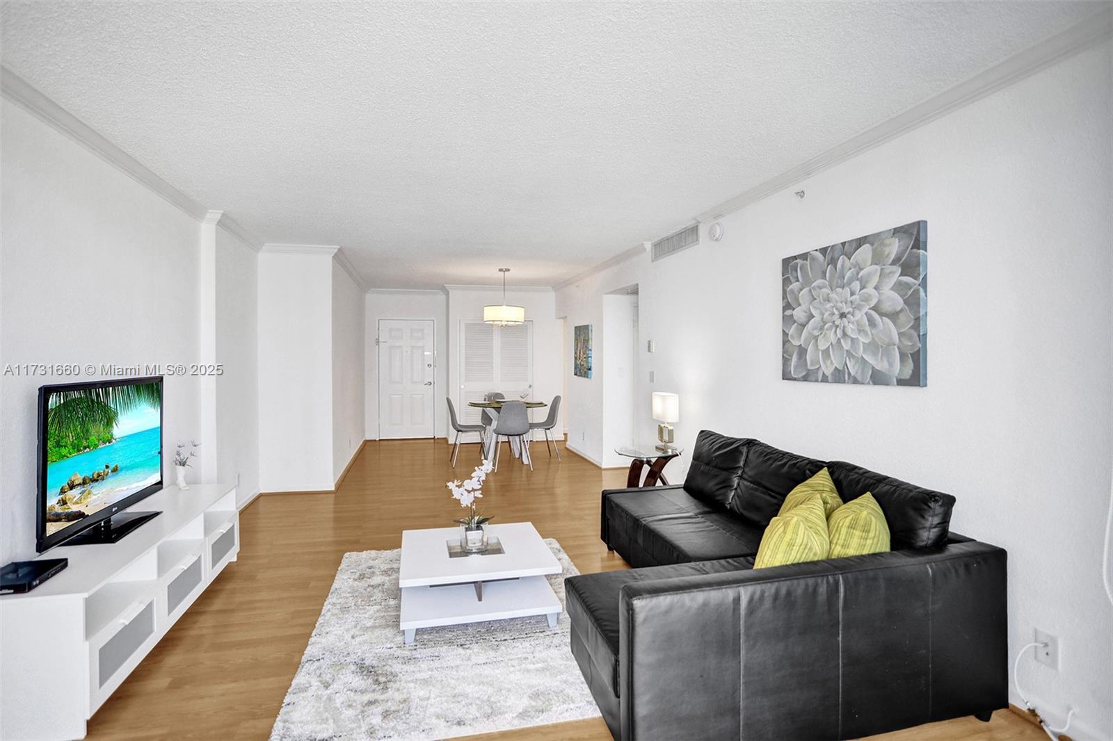 WAVE CONDO - Residential Lease