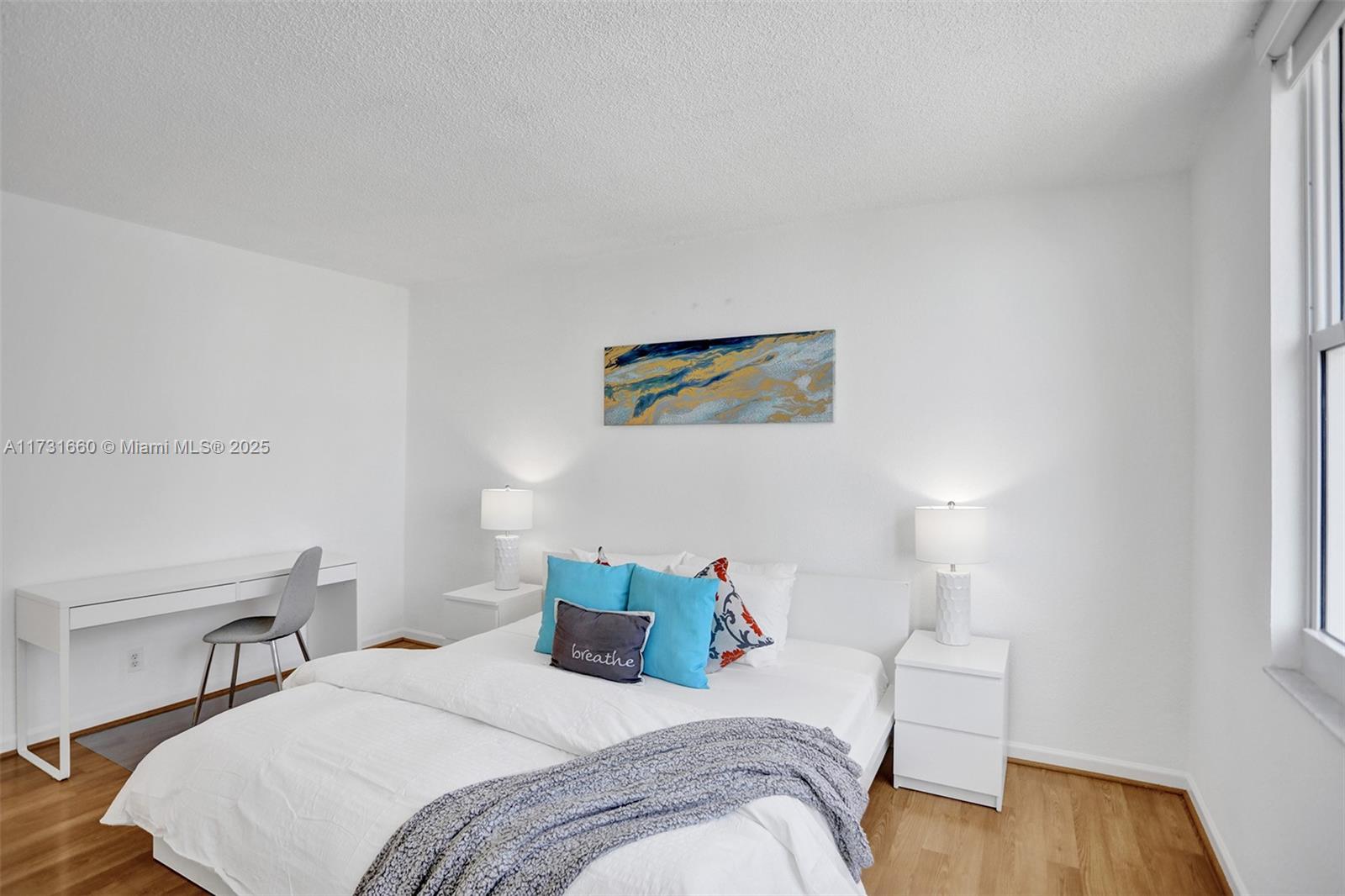 WAVE CONDO - Residential Lease