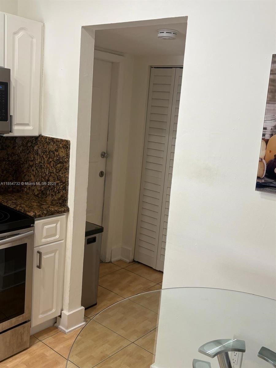 VALENCIA CONDO - Residential