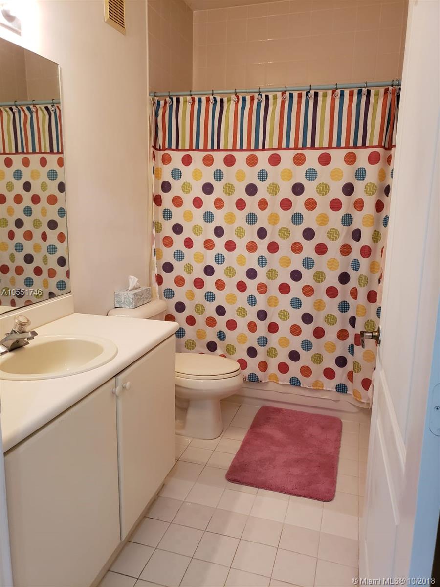 SHOMA HOMES AT COUNTRY CL - Residential