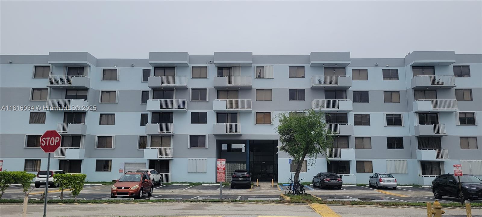 8261 Nw 8th St 123, Miami, Broward County, Florida - 1 Bedrooms  
1 Bathrooms - 