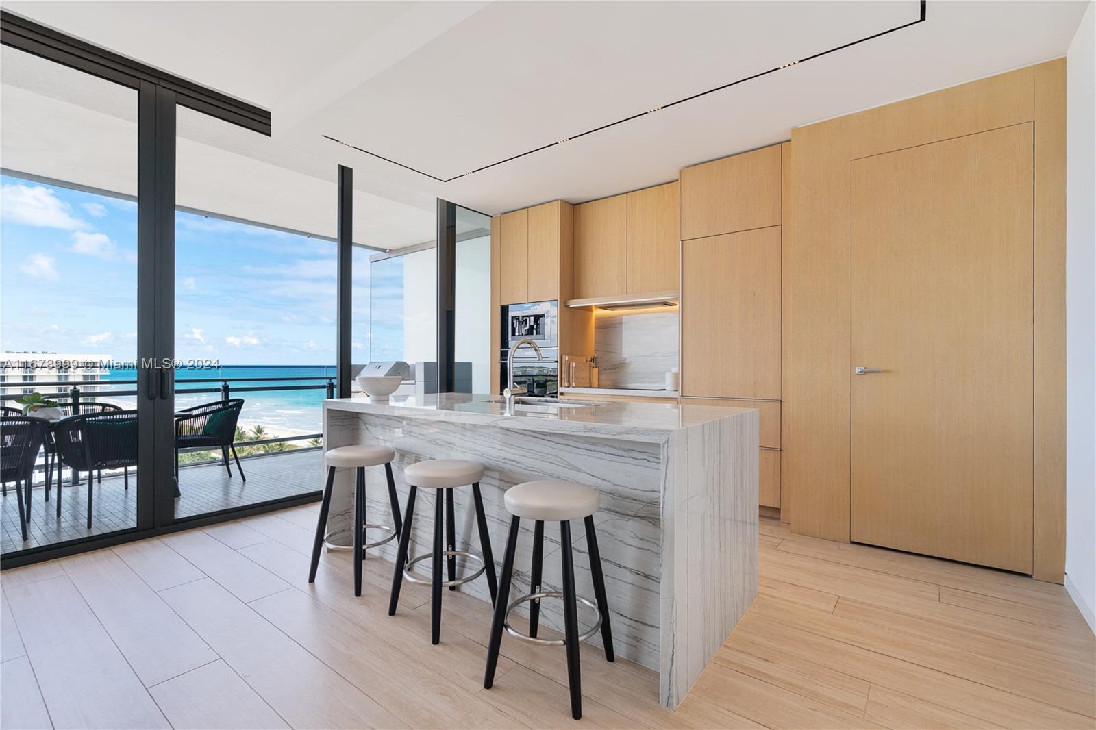 8701 Collins Ave 1103