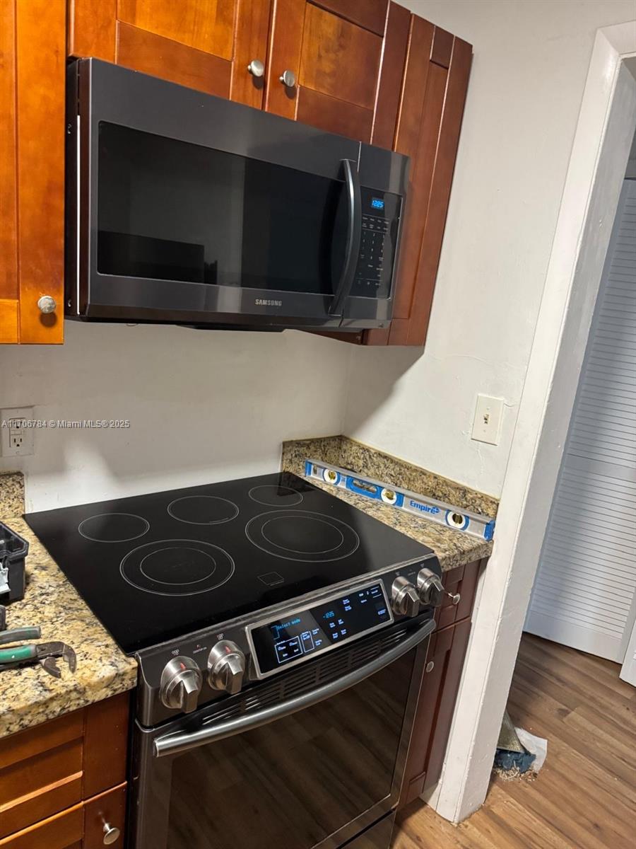 Rental Property at 1390 Nw 101st St 1388, Miami, Broward County, Florida - Bedrooms: 2 
Bathrooms: 1  - $2,500 MO.