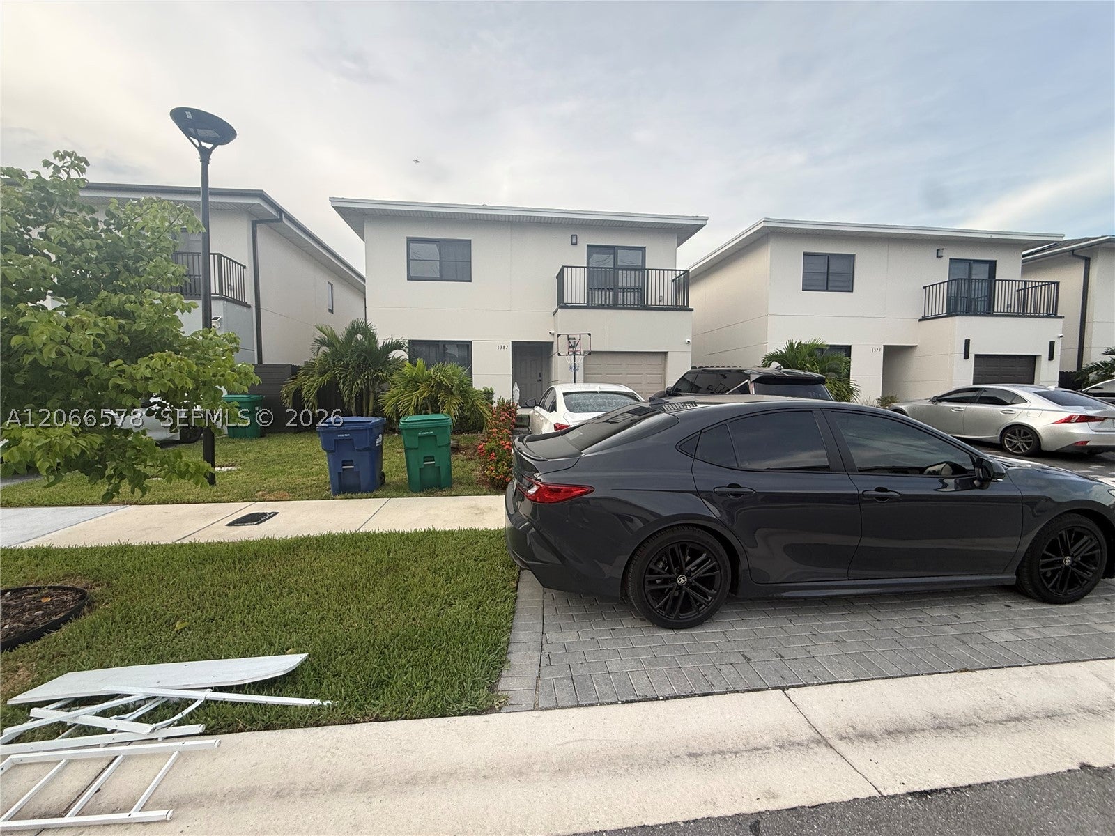 1387 NW 2nd Ln - Image 1