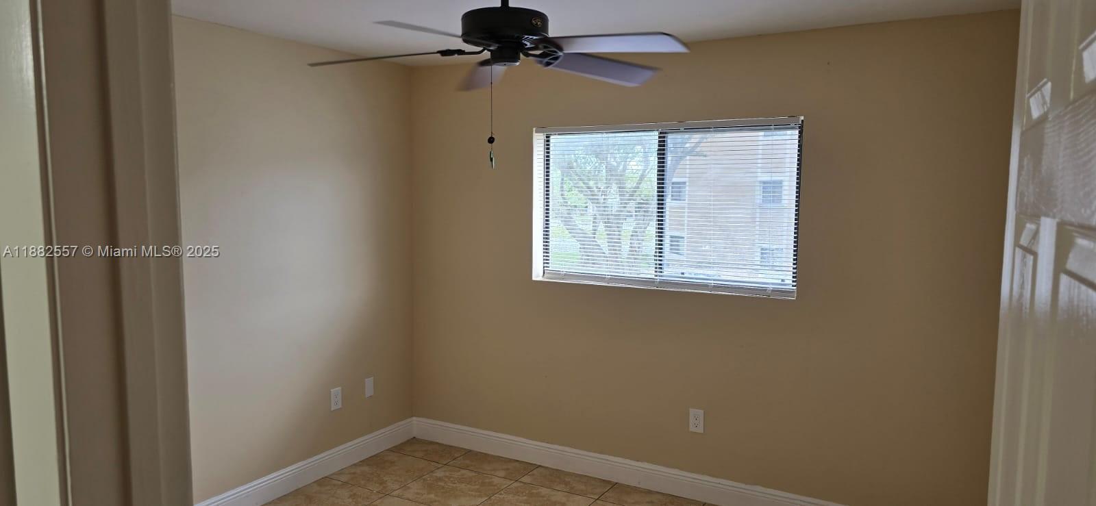 PALMS OF PEMBROKE CONDO - Residential Lease