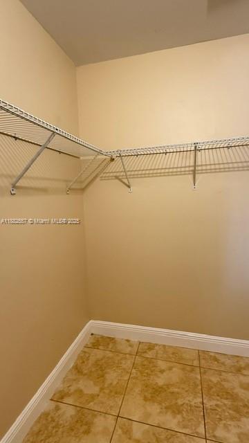 PALMS OF PEMBROKE CONDO - Residential Lease