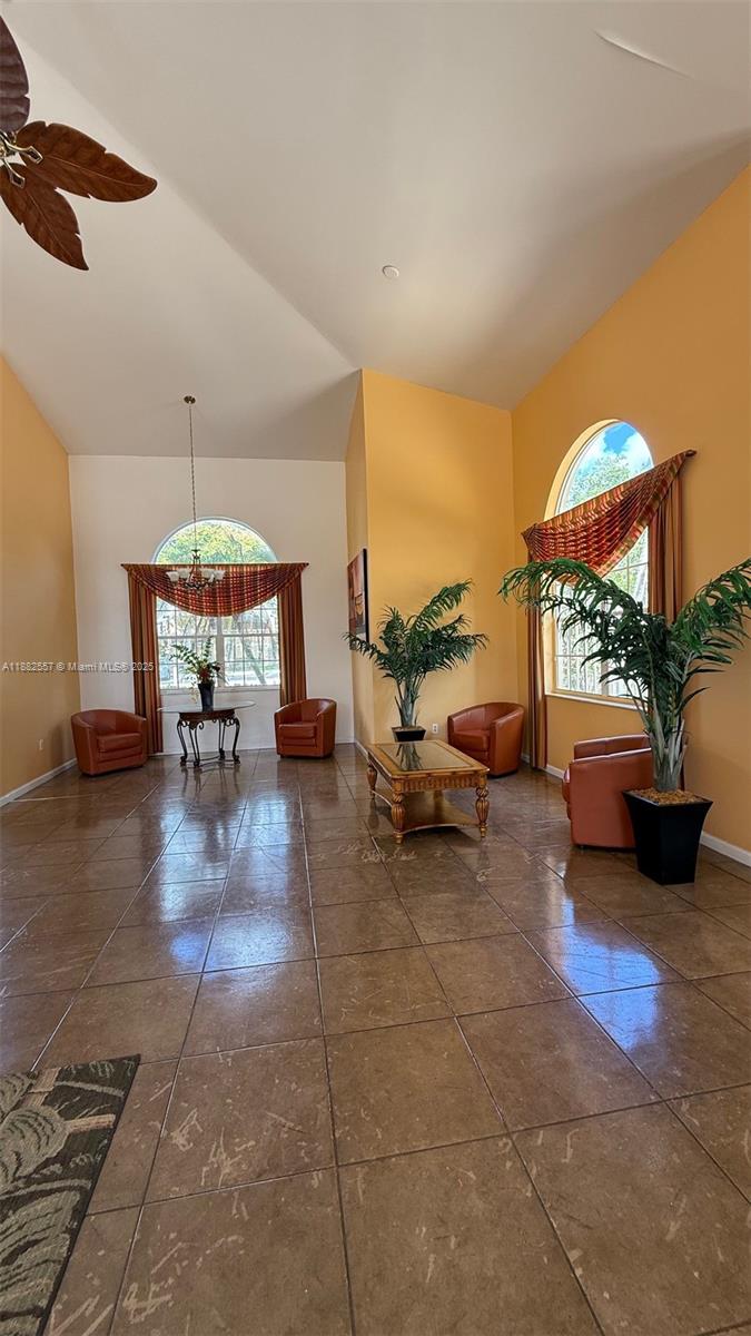 PALMS OF PEMBROKE CONDO - Residential Lease