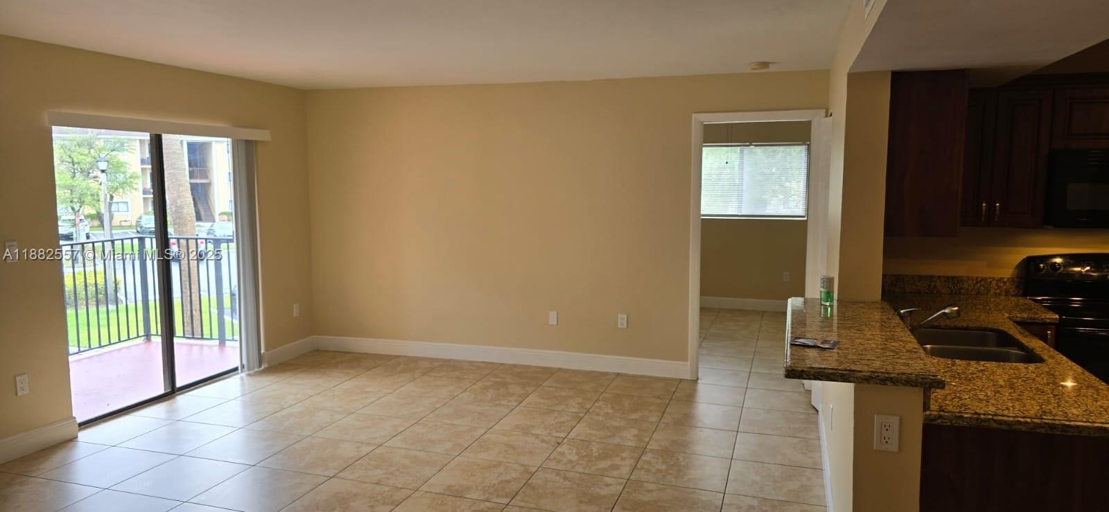 PALMS OF PEMBROKE CONDO - Residential Lease
